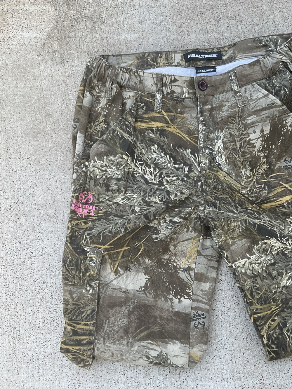 Realtree MAX 1 XT Women’s Camo Cargo Hunting Pants Outdoor Utility